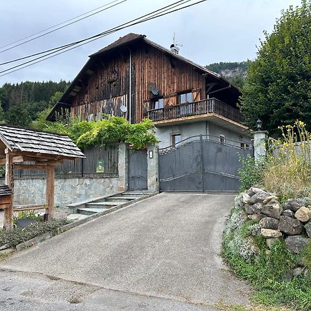 Gite De La Chouette Thyez Exterior photo